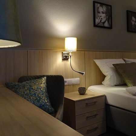 Landgasthaus Lenniger Bueren  Bagian luar foto